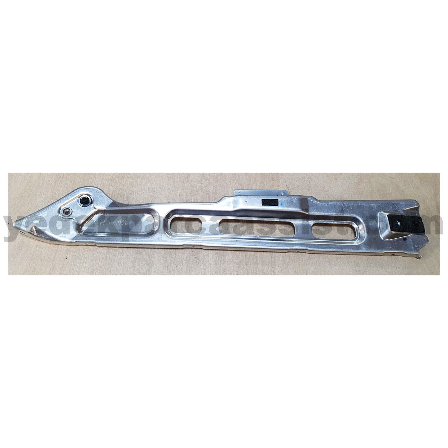 SUBARU LEGACY TAMPON BRAKETİ SOL - 57717AG030